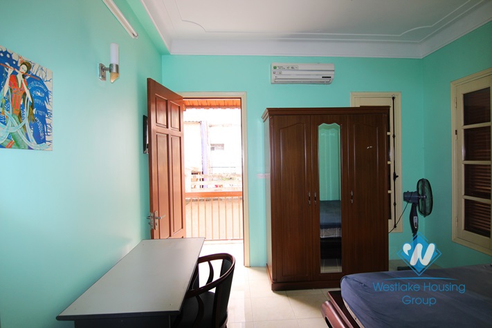 Nice and spacious 5 bedrooms house for rent in Tay Ho, Hanoi